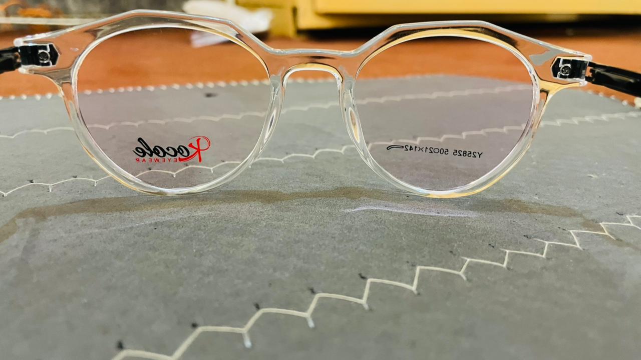 Kocole Y25825 Clear Geometric Eyeglasses | Black Temples & Gold Accents | Saad Optics