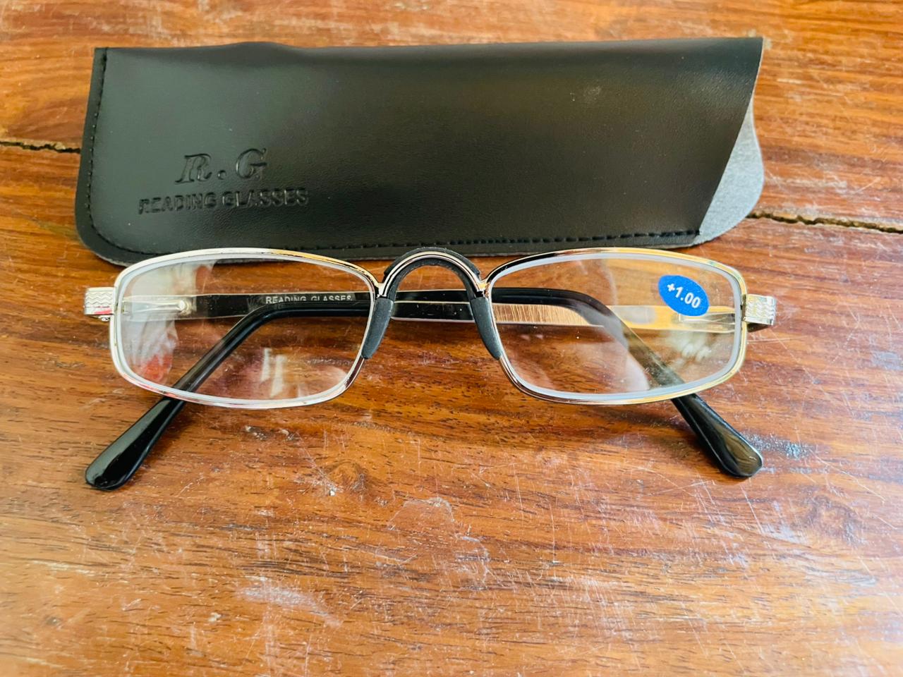 .G Metal Reading Glasses (All Numbers) | Lightweight Rectangle | Saad Optics