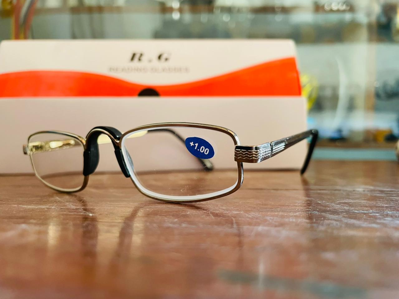 .G Metal Reading Glasses (All Numbers) | Lightweight Rectangle | Saad Optics