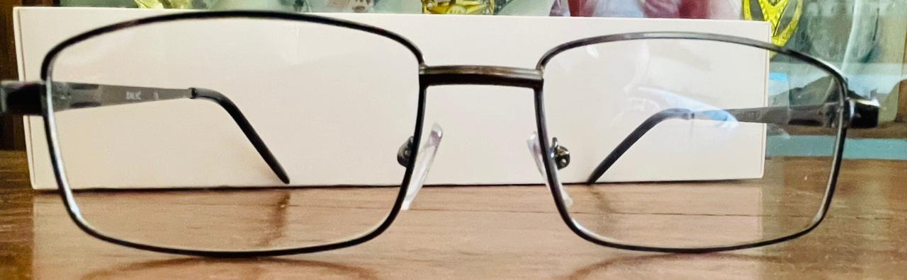 SALVC Professional Metal Eyeglasses | Black Rectangular Business Frame | Saad Optics